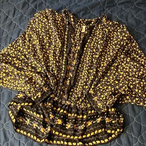 Floral Women's Top - Black and Yellow